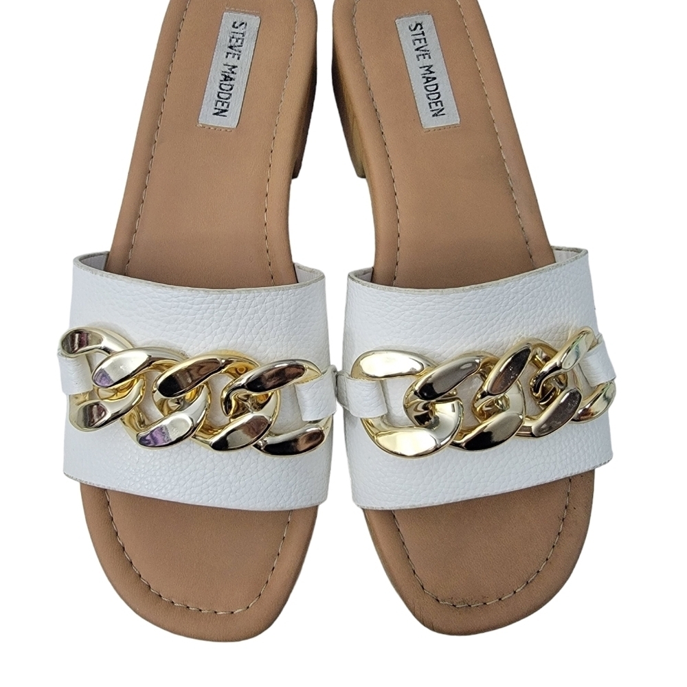 Steve Madden Woody 10M small heeled slides with goldtone chain accents. SEE MORE